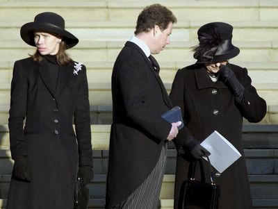 Queen Elizabeth fights back tears at her sister Princess Margaret's funeral