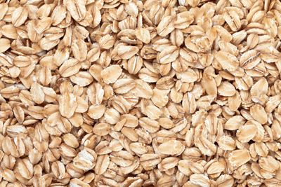 Rolled oats: 4.5g
fibre in half a cup