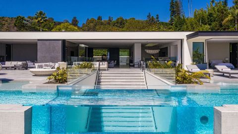 1251 Tower Grove Dr, Beverly Hills mansion for sale expensive real estate
