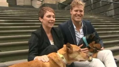 Ms Pulford and celebrity vet, Dr Chris Brown. (9NEWS)
