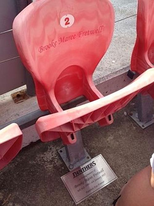 The seat at Penrith's rugby league ground that honours Brooke Fretwell's life. (supplied)