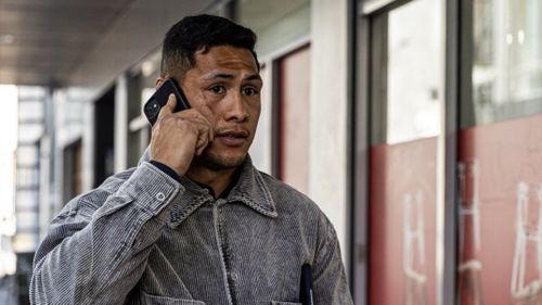 Le nouveau joueur des Warriors, Roger Tuivasa-Sheck, a plaidé coupable de conduite en état d'ivresse. Des documents judiciaires consultés par Stuff allèguent que Tuivasa-Sheck a conduit sur la State Highway 1 à Auckland le 10 septembre avec un taux d'alcoolémie de 453 microgrammes par litre d'haleine.