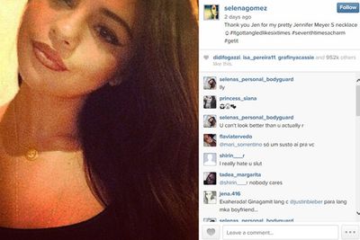 Justin shared a sexy shot of Selena, but didn't take long to delete that one too.<br/><br/>Selena soon posted the same pic on her own Instagram. Hmmm, something fishy there.