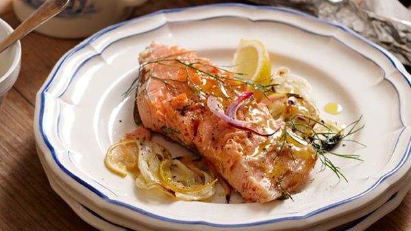 Roasted salmon with fennel & lemon