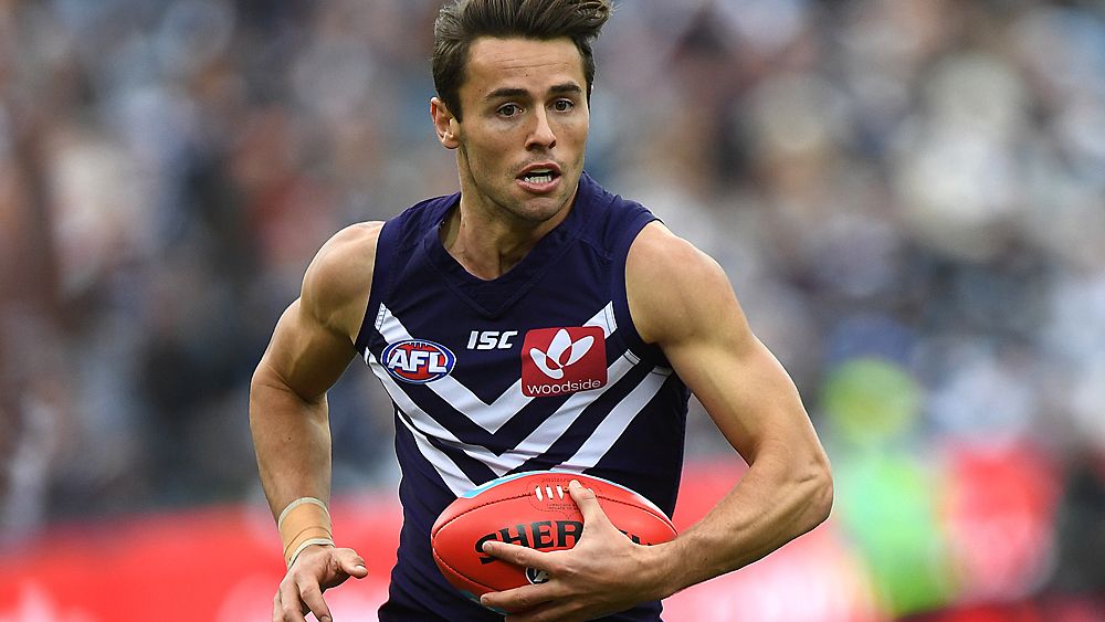 AFL trade period: Fremantle Dockers get no.2 draft pick for Lachie Weller