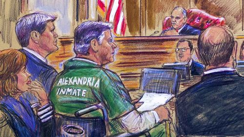 Paul Manafort wore a prison jumpsuit in court.