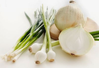 Why don't all onions make us cry?