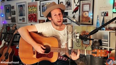 Ben Lee performs We're All In This Together Music From The Home Front