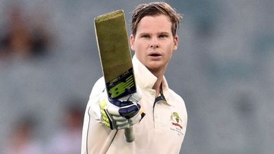 <strong>Steve Smith</strong>