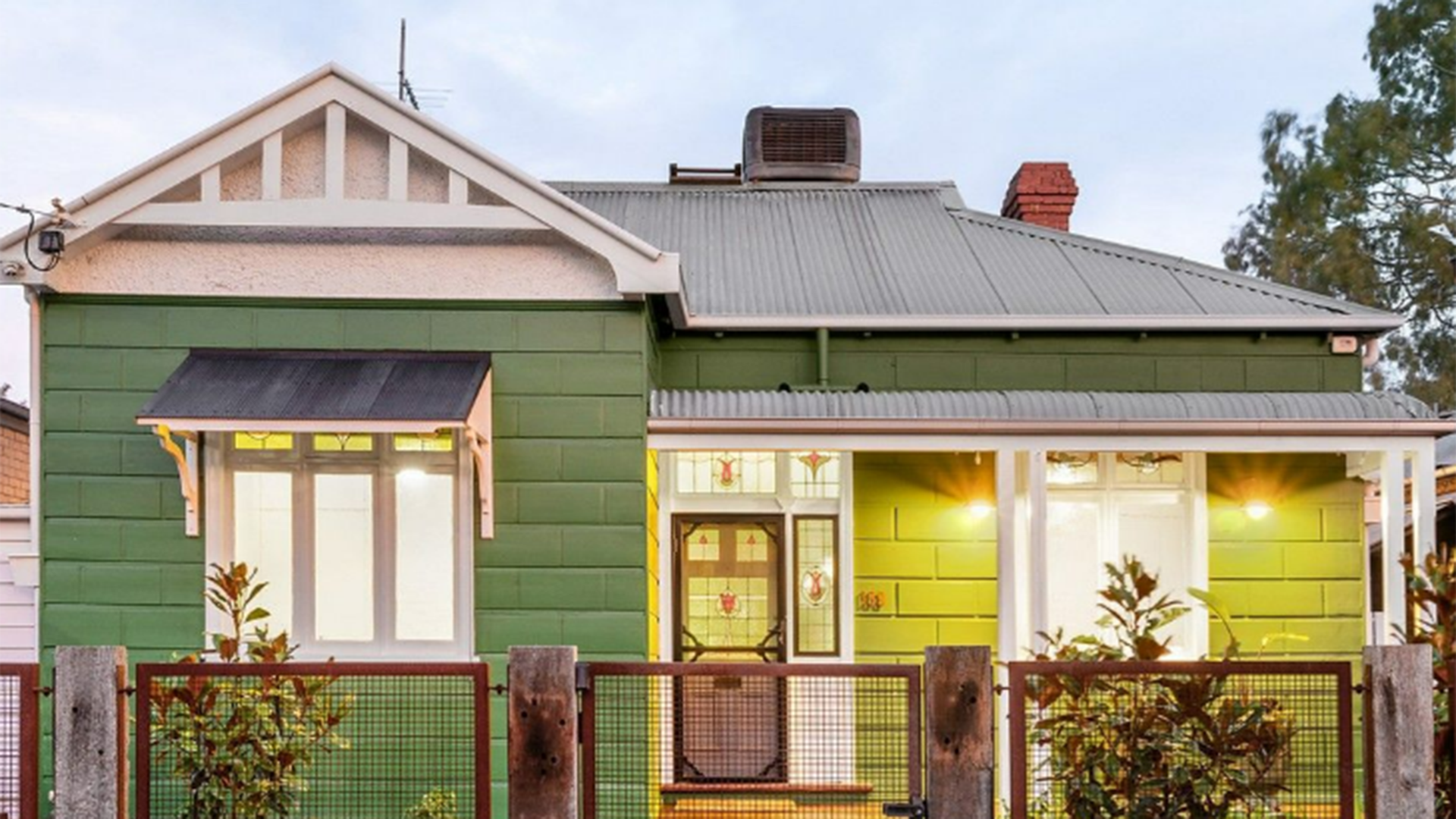Backyard putting green is on offer at this $2.6m Melbourne terrace house