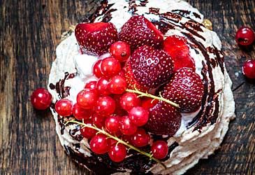 Who was the pavlova named after?