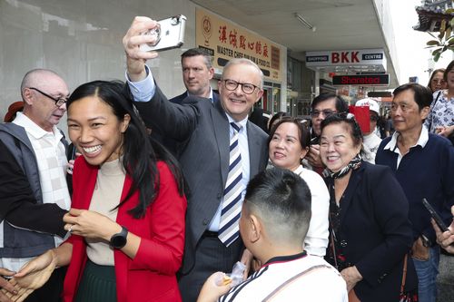Prime Minister Anthony Albanese and Labor candidate for Fowler, Tu Le 