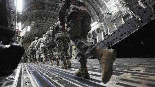 Obama orders 350 more US troops to Baghdad
