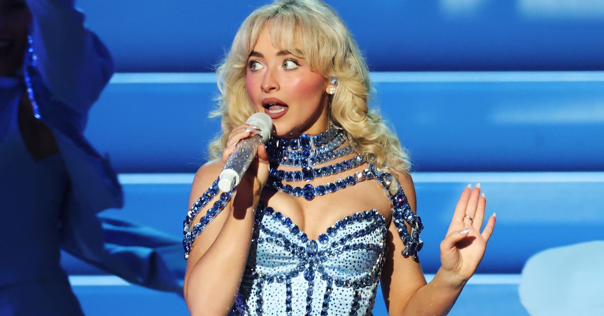 Pop icon announces controversial plan for future shows
