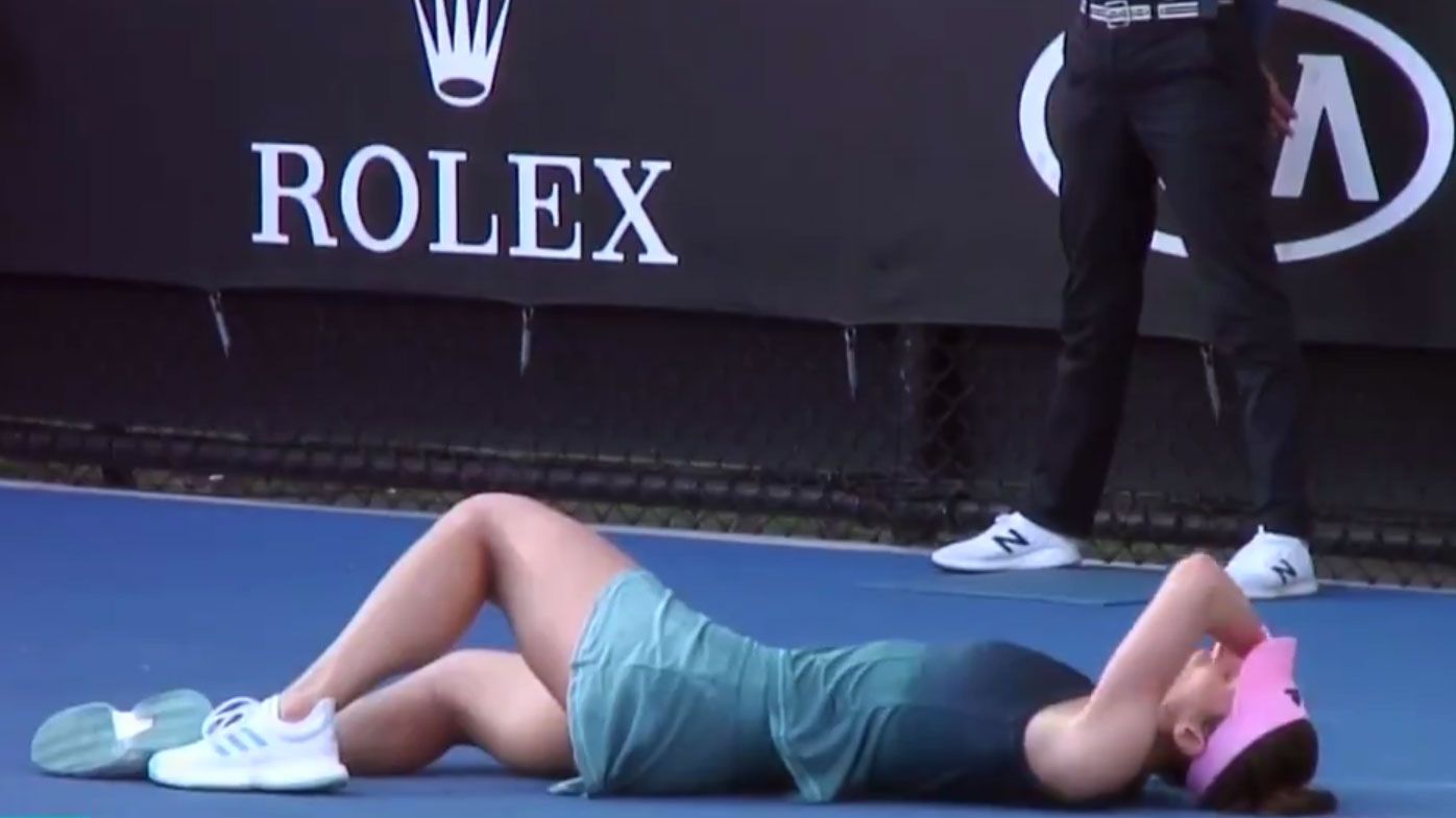 Andrea Petkovic collapses