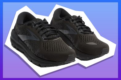 9PR: Running shoes