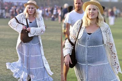 Sorry Hayley Hasselhoff... your dress looks more doily than designer.