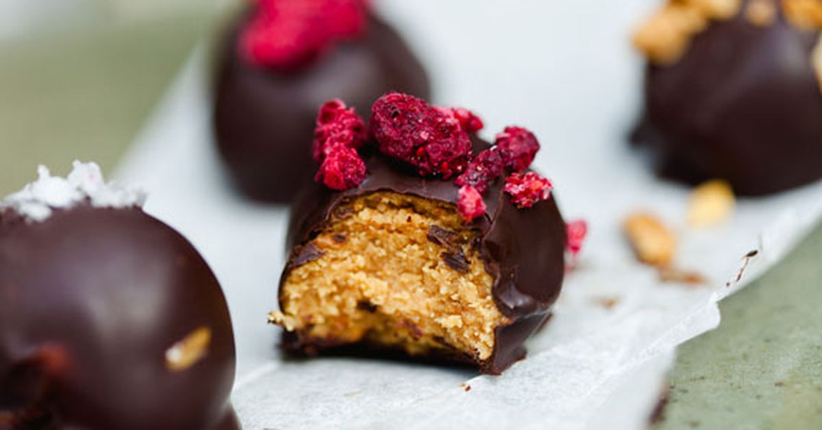 F&F peanut butter truffles - 9Kitchen