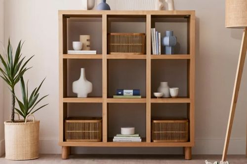 9PR: Koala Balmain Bookshelf