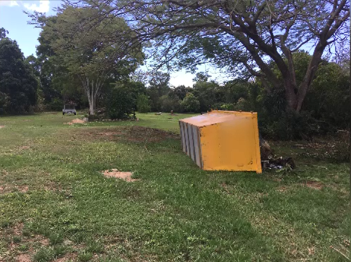 The skip bin tipped over prior to the dumping, sparking an argument.