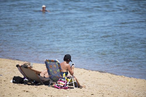 Port Phillip Council have moved to ban alcohol from St Kilda Foreshore.