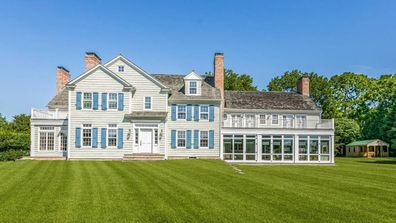 alec baldwin stars in promo video to help sell his 28 million hamptons home