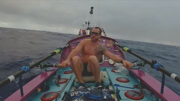 A rescue mission is underway off the coast to save an American man rowing from the United States to Australia in an attempt to break a world record. 