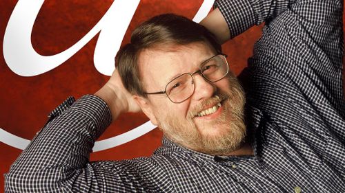 Inventor of email Ray Tomlinson dies aged 74