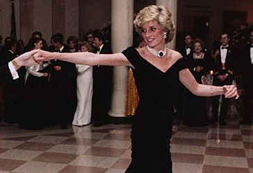 With whom did Diana famously dance while wearing this dress?