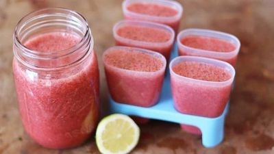 Recipe:&nbsp;<a href="http://kitchen.nine.com.au/2016/12/13/15/49/strawberry-mint-and-coconut-water-icy-poles" target="_top">Strawberry, mint and coconut water icy poles<br />
</a>