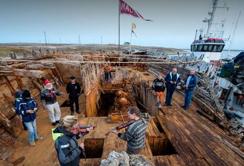 Restorers aboard the wreck. (Photo: Maud Returns Home).