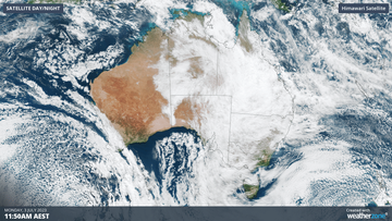 The northwest cloudband was captured siting over Qld on Monday.