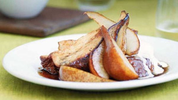 French toast with pears and pomegranate