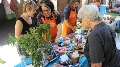 Skip the sausage sizzle: online voting popular in NSW election