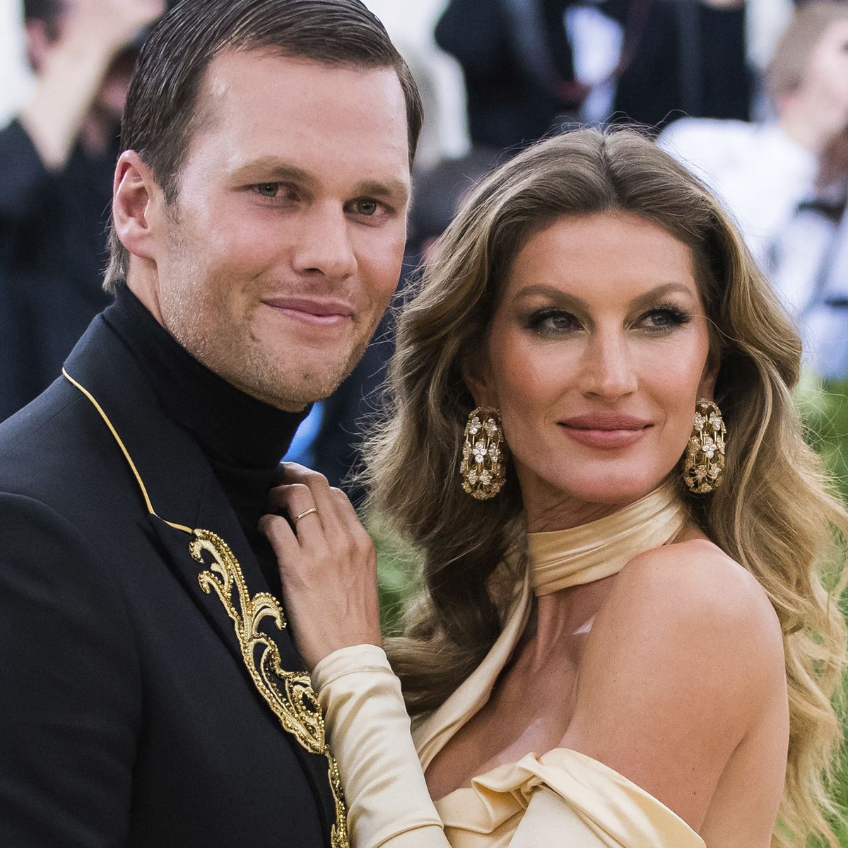 Tom Brady Wishes Gisele Bundchen, Bridget Moynahan Happy Mother's Day