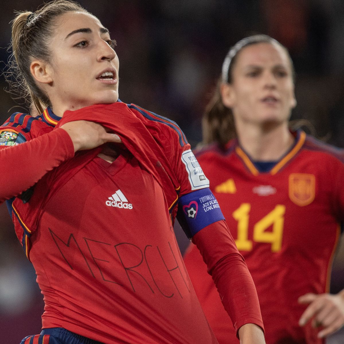 Olga Carmona scored in Spain's 1-0 Women's World Cup win. Then she learned  her father had died