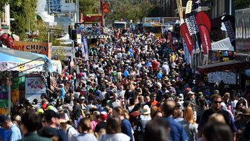 Crowds at the Ekka in Brisbane. (AAP)
