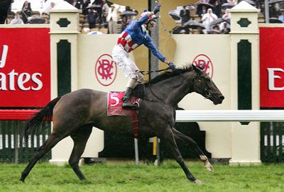 2004: The supermare was a $3.60 favourite when she won her second Cup.