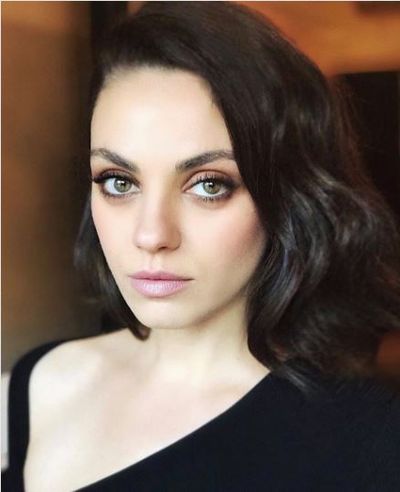 <p>Actress Mila Kunis&nbsp;is the latest celebrity to swap her long locks for a short and sleek lob cut.</p>
<p>The&nbsp;<em>Friends with Benefits</em>&nbsp;star publicly debuted her new ‘do, which sits effortlessly above her shoulders and perfectly frames her face, at an official launch for Jim Bean in New York City, earlier this week.</p>
<p>Kunis's new look was done by celebrity hair stylist, Renato Campor, and is&nbsp;a bold beauty move from the&nbsp;<em>That 70’s Show</em>&nbsp;star.</p>
<p>Kunis has rarely ventured away from her signature long, brunette tresses since she wrapped her role on the hit TV show over a decade ago.</p>
<p>The lob is low-maintenance but doesn’t skimp on style, which may have added to its appeal for the busy actress who gave birth to her second child, a son, Dimitri, in November last year. </p>
<p>The cool hairstyle has been Hollywood’s most sought-after haircut this year with Selena Gomez, Bella Hadid all venturing into lob territory and it's not growing out anytime soon.</p>
<p>Click through to see more of Mila and all the other must-see celebrity hair transformations that have happened this year.</p>