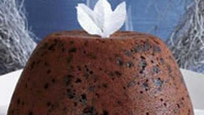 Click through for our&nbsp;<a href="http://kitchen.nine.com.au/2016/05/17/18/07/classic-steamed-christmas-pudding" target="_top">Classic steamed Christmas pudding</a>&nbsp;recipe