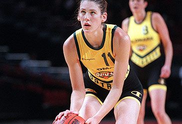 Lauren Jackson was born on May 11 in which year?