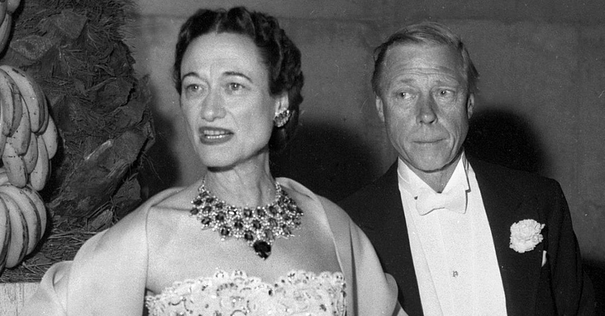 The exiled royals who were 'rebuilding the Crown Jewels' away from the monarchy