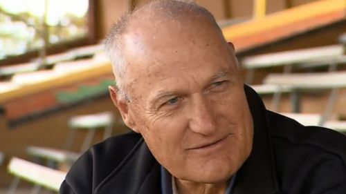 "It's been a hell of a good ride," Mr Lewis said of his extraordinary career as an umpire. (9NEWS)