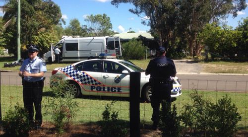 Man arrested after gunman reportedly left 4WD with suspicious items on Sunshine Coast