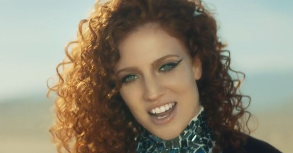 Alok jess glynne summer s. Конни Глинн