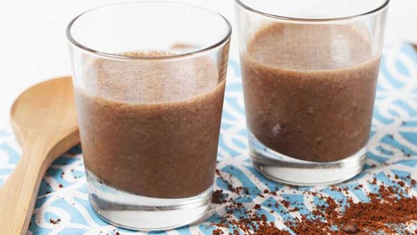 Mocha madness breakfast smoothie by Almond Breeze