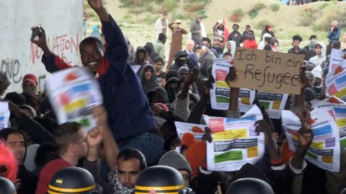 French police and migrants clash near Calais 'jungle' camp