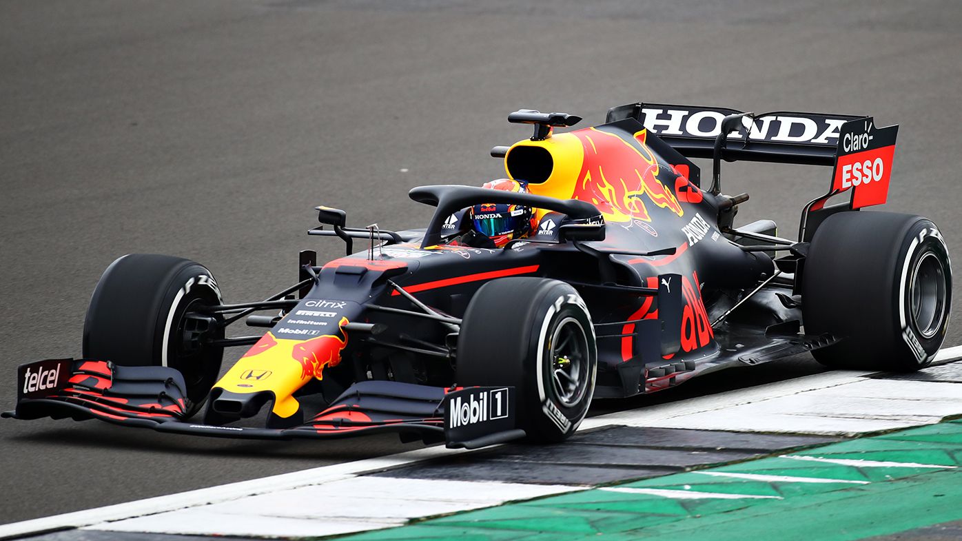 Alex Albon at the wheel of the Red Bull.