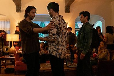 Penn Badgley, Chris D'Elia, You, Season 2, scene