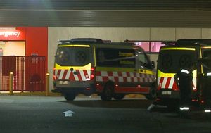 Sydney hospital closes emergency department after positive coronavirus case 